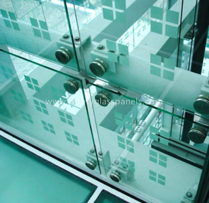 Low Iron Custom Tempered Glass Panels , Laminated Glass Film Safety