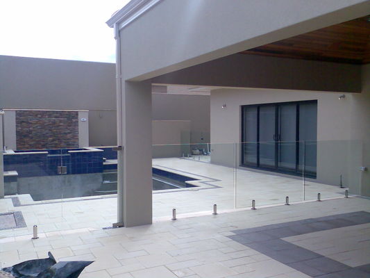 Crystal B Outdoor Swimming Pool Fence 15.2 Laminated Glass FOR Green House